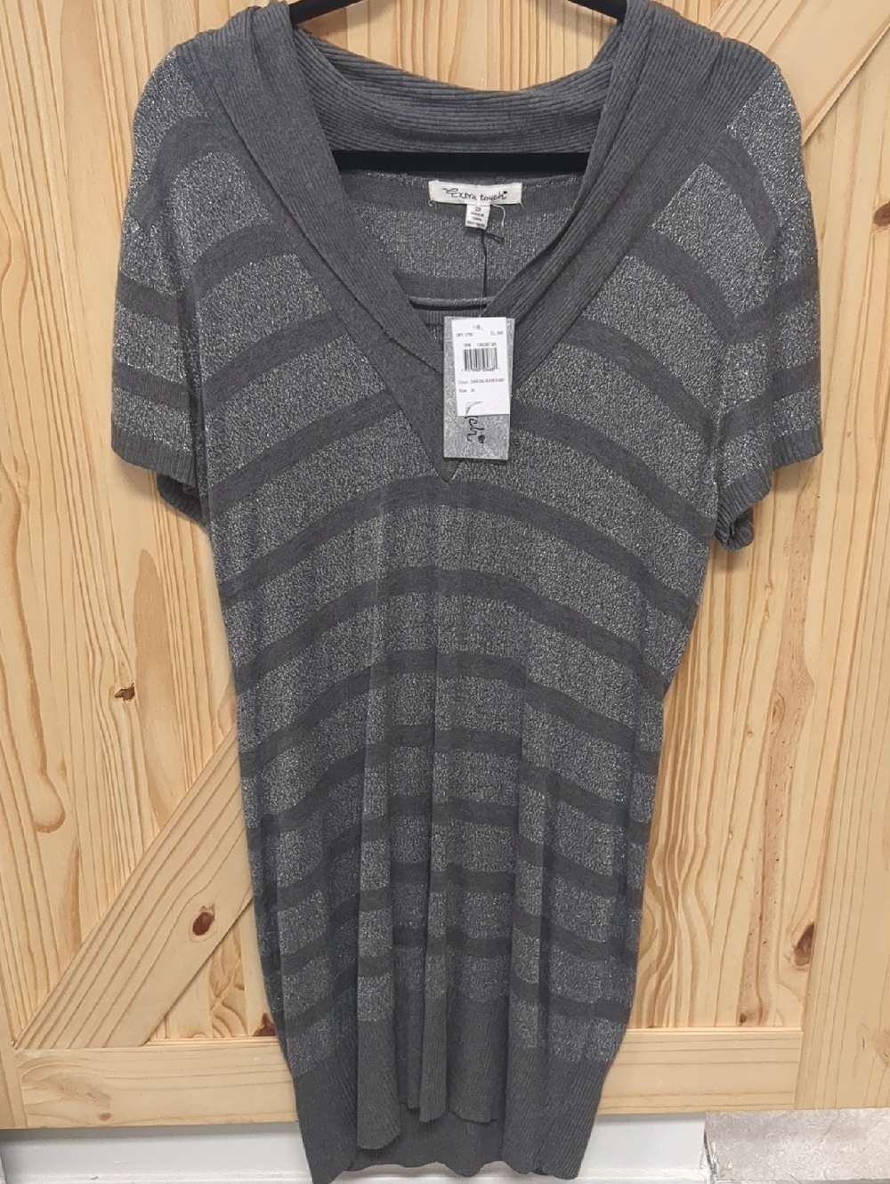 Extra Touch Gray Shimmer V-Neck Short Sleeve Tunic